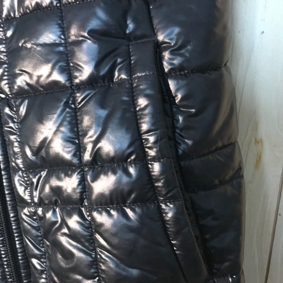 LOLE Vest , Blk , size S -FINAL - Picture 2 of 6